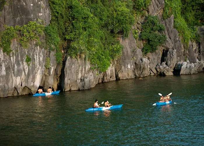 Khách sạn Mila Lux Cruises Hạ Long