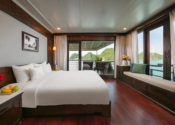 Mila Lux Cruises 4*