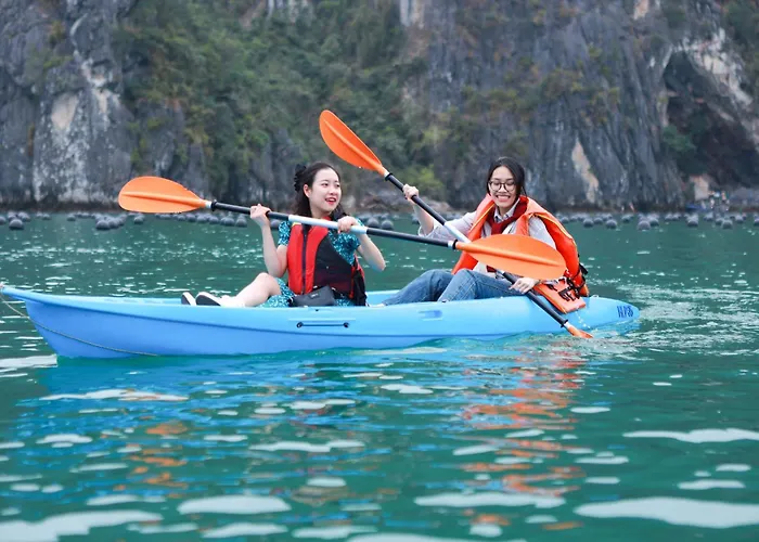 Khách sạn Mila Lux Cruises Hạ Long