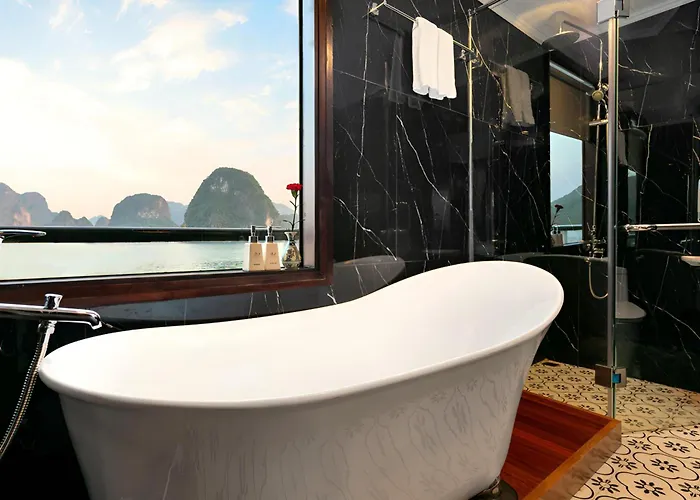 Mila Lux Cruises 4*